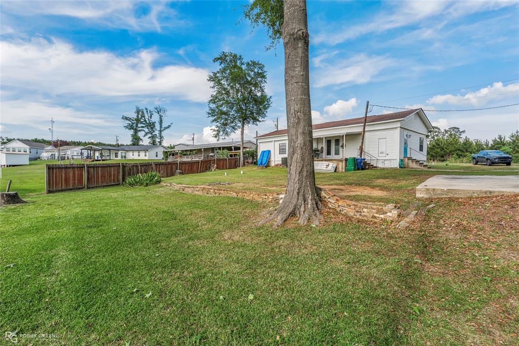 1589 Airport Loop Homer, LA 71040 - Photo 10 of 38