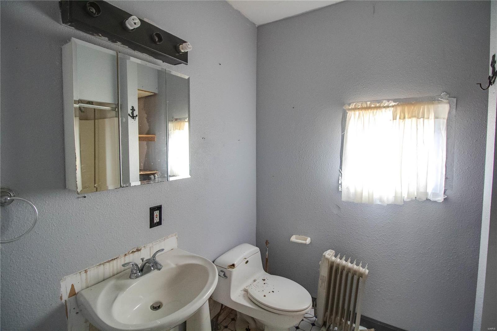 11608 Binney Road New Douglas, IL 62074 - Photo 11 of 24 Gallery Image 11