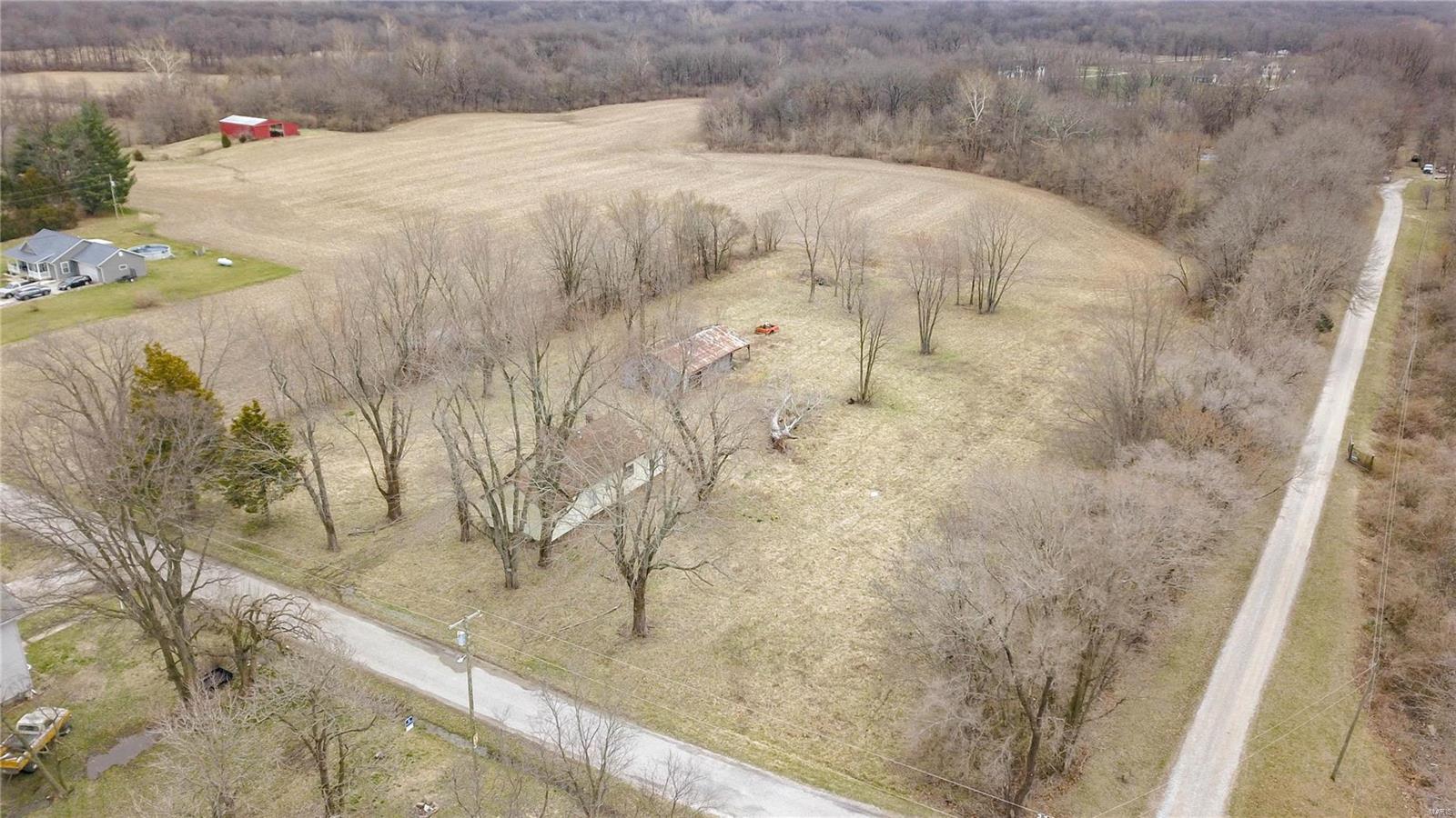 11608 Binney Road New Douglas, IL 62074 - Photo 3 of 24 Gallery Image 3