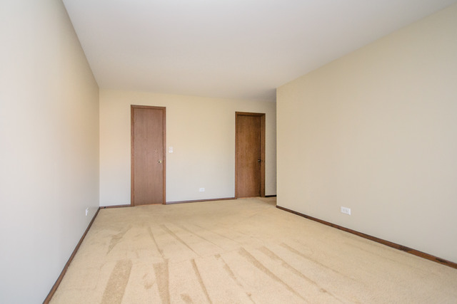 711 South River Road, Unit 409 Des Plaines, IL 60016 - Photo 12 of 25
