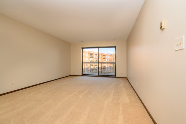 711 South River Road, Unit 409 Des Plaines, IL 60016 - Photo 5 of 25