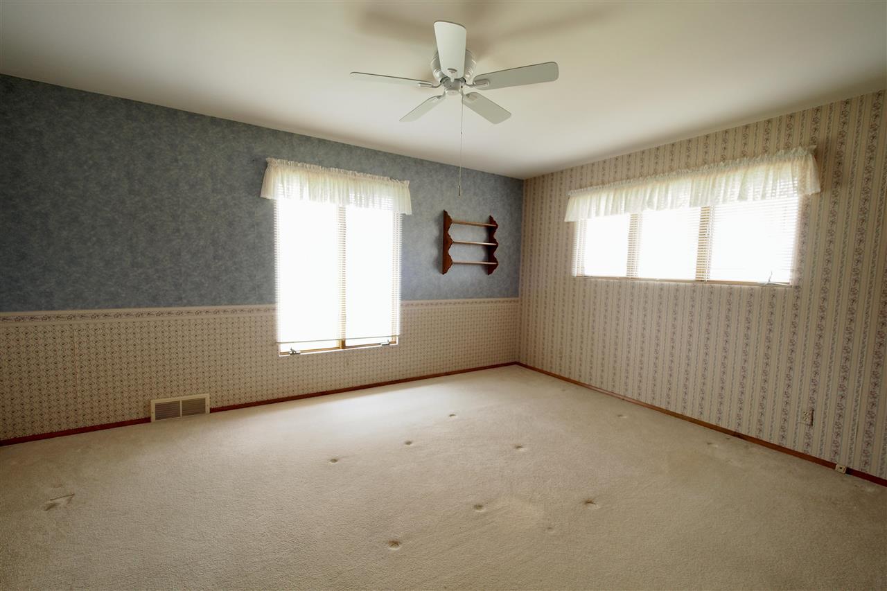 88 Pinewood Court Bay City, MI 48708 - Photo 47 of 53 Gallery Image 47