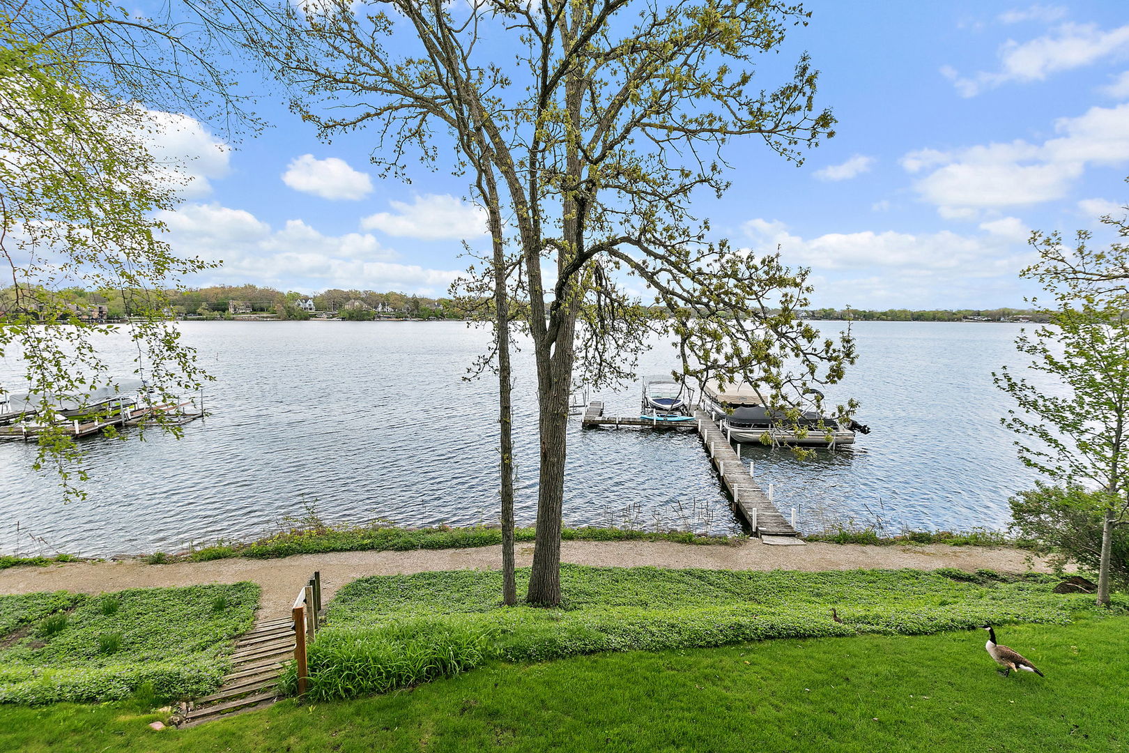 237 Sandy Point Lane Lake Zurich, IL 60047 - Photo 3 of 49