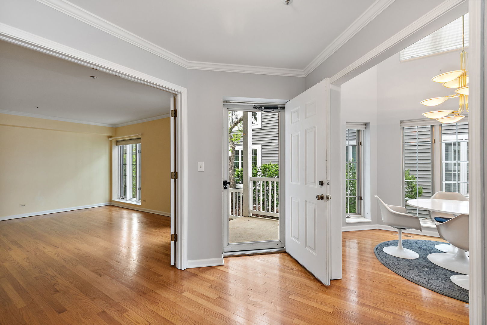 237 Sandy Point Lane Lake Zurich, IL 60047 - Photo 6 of 49