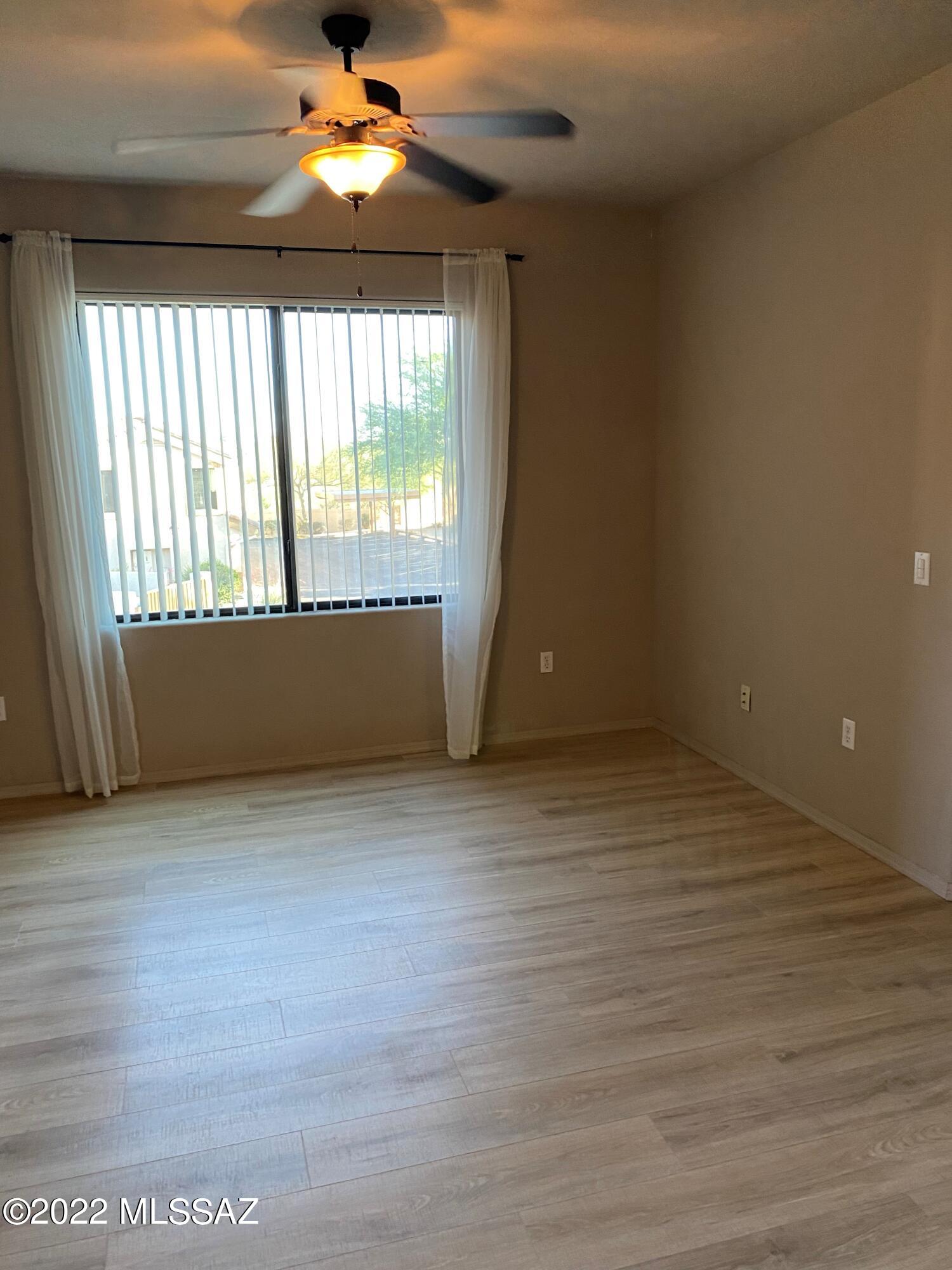 2550 East River Road, Unit 5206 Tucson, AZ 85718 - Photo 4 of 22