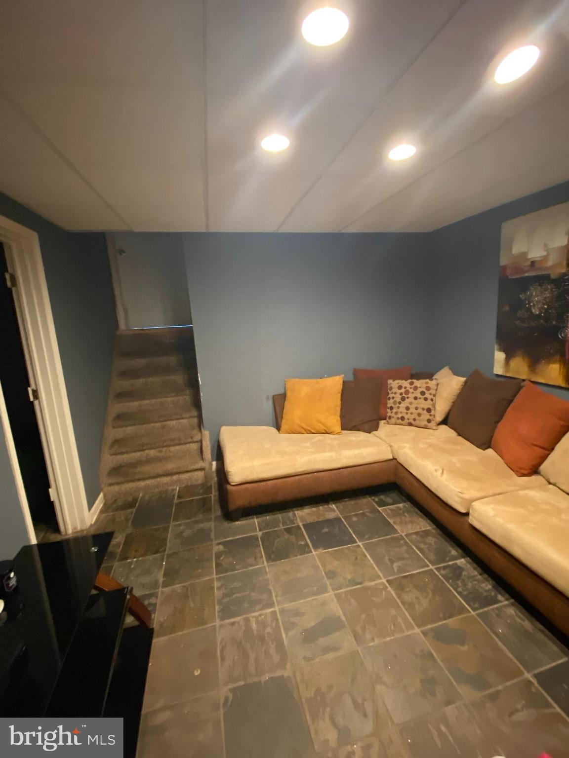 75 Ewingville Road Ewing, NJ 08638 - Photo 15 of 19 Gallery Image 15