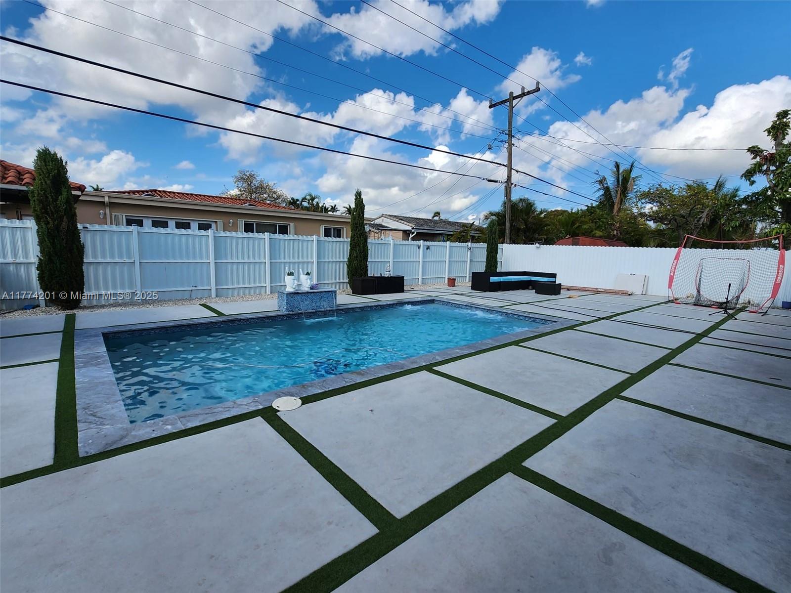 341 West 59th Street Hialeah, FL 33012 - Photo 40 of 44 a view of a backyard