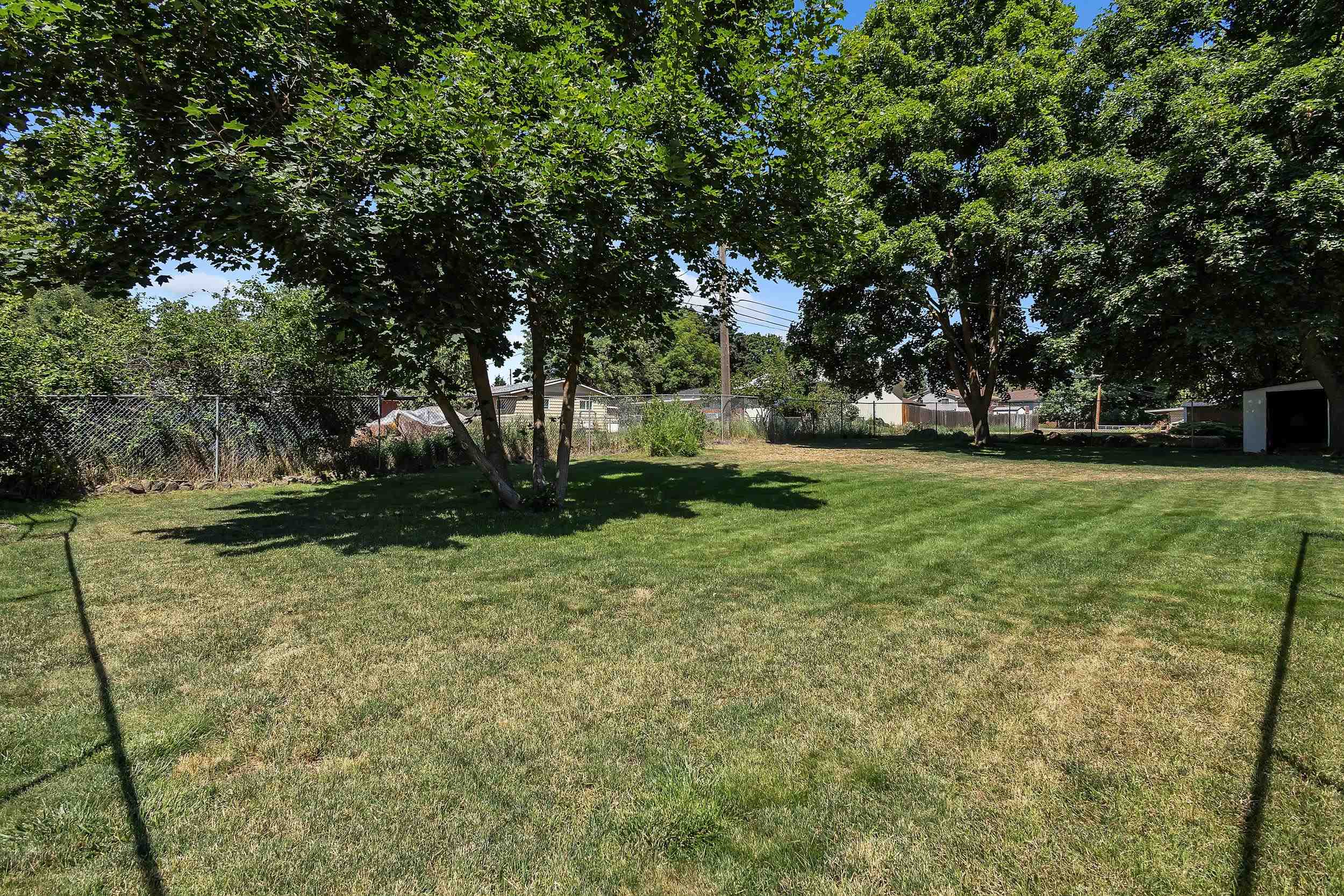 304 North 4th Street Cheney, WA 99004 - Photo 23 of 27