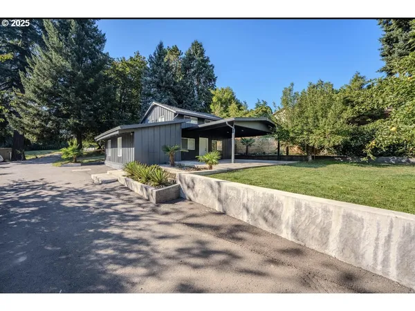 $1,300,000 | 15550 Southeast Tickle Creek Road, Boring, OR 97009