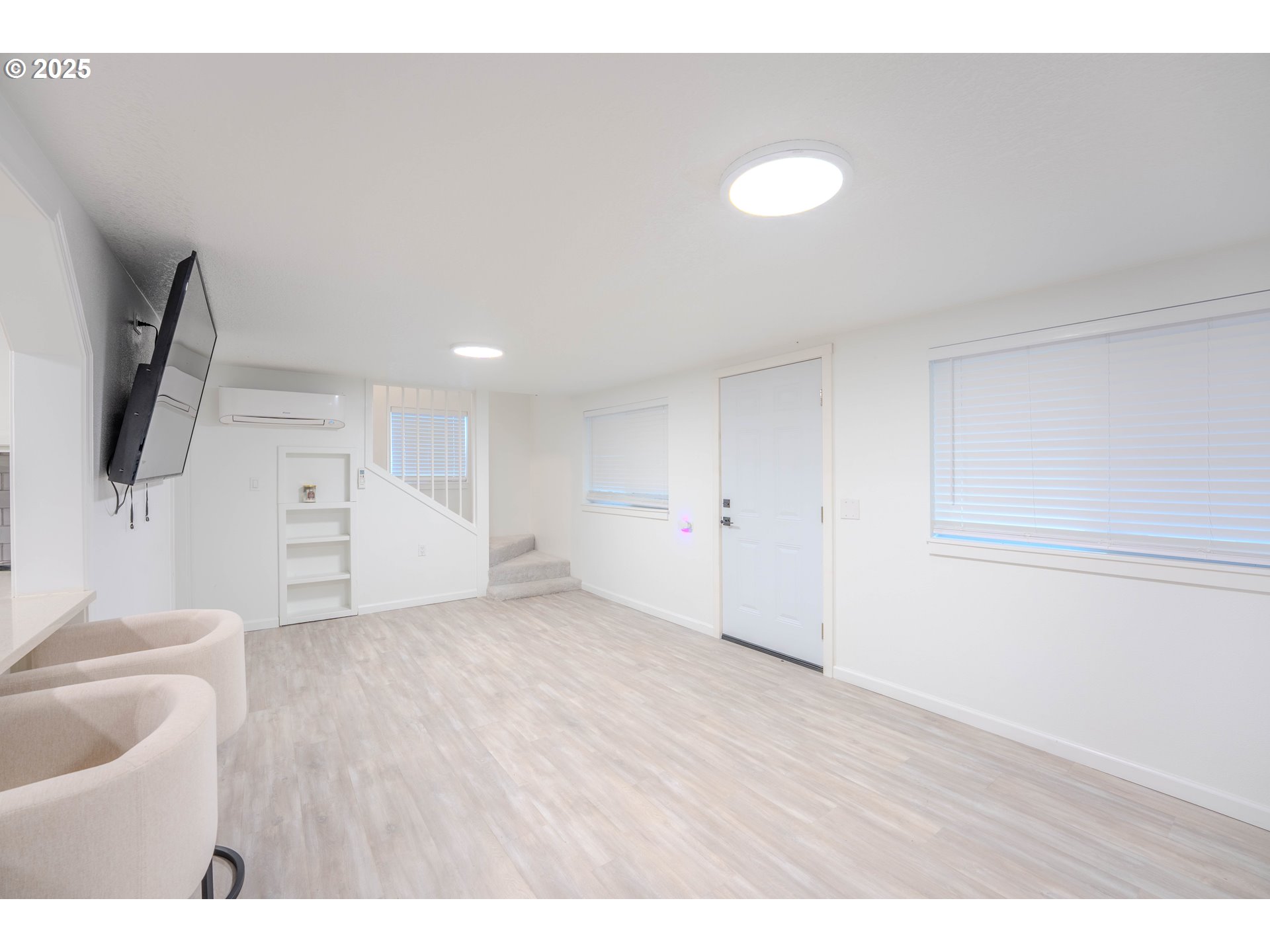 15550 Southeast Tickle Creek Road Boring, OR 97009 - Photo 9 of 13 a view of empty room with wooden floor and sink