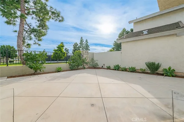 $2,080,000 | 26 Morning Dove, Irvine, CA 92604