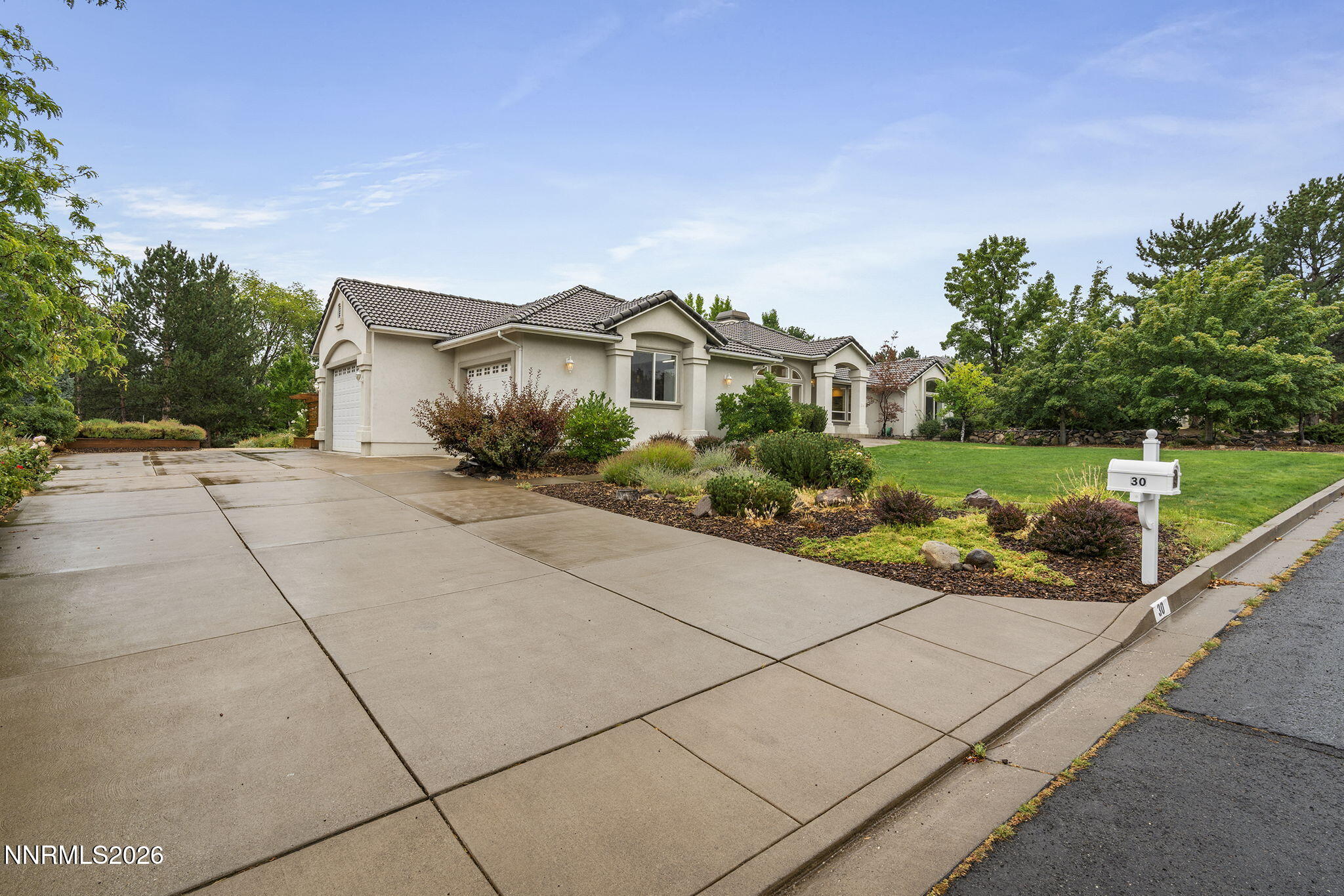 30 Ocelet Way Reno, NV 89511 - Photo 2 of 76 2-web-or-mls-_DSC7440