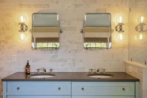 $1,800,000 | 405 Ransom Street, Chapel Hill, NC 27516