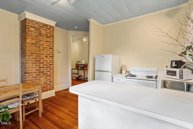 $1,800,000 | 405 Ransom Street, Chapel Hill, NC 27516