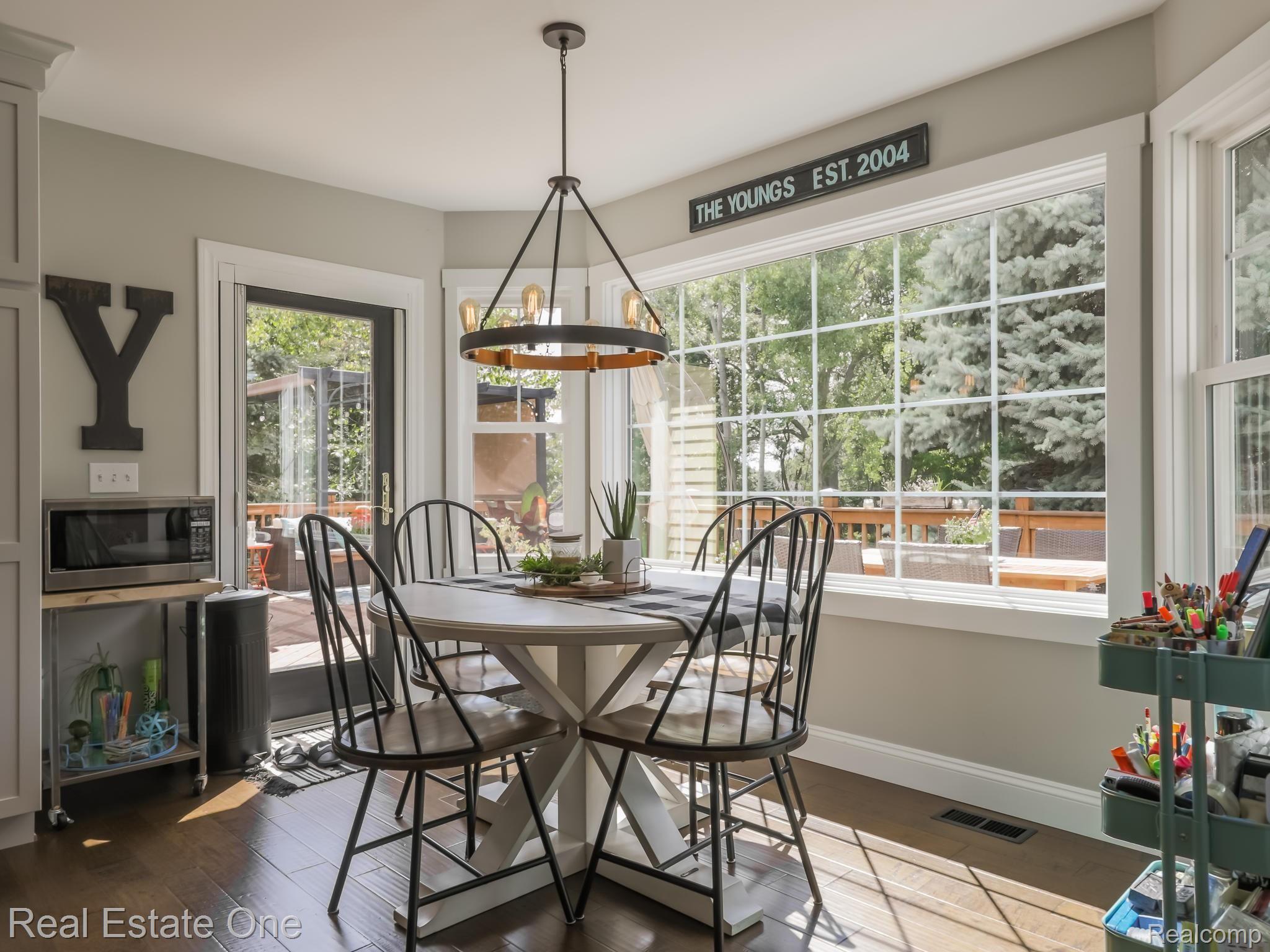 1587 West View Trail Howell, MI 48843 - Photo 23 of 53 23-WViewTrl.jpg