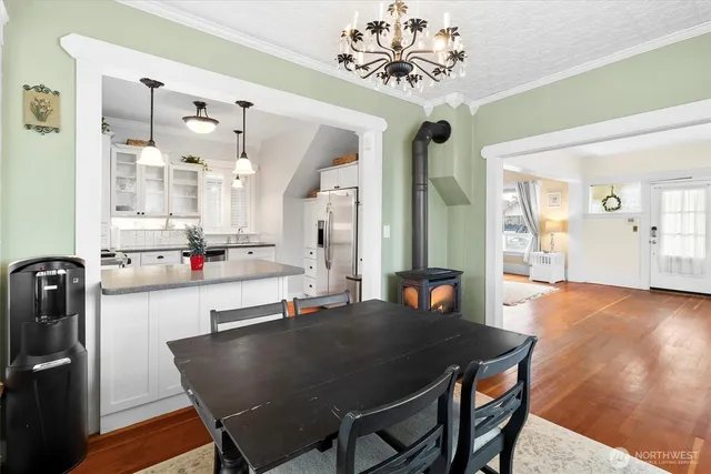 $625,000 | 2201 Rockefeller Avenue, Everett, WA 98201