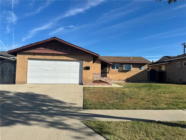 $3,900 | 5775 Trinidad Way, Buena Park, CA 90620