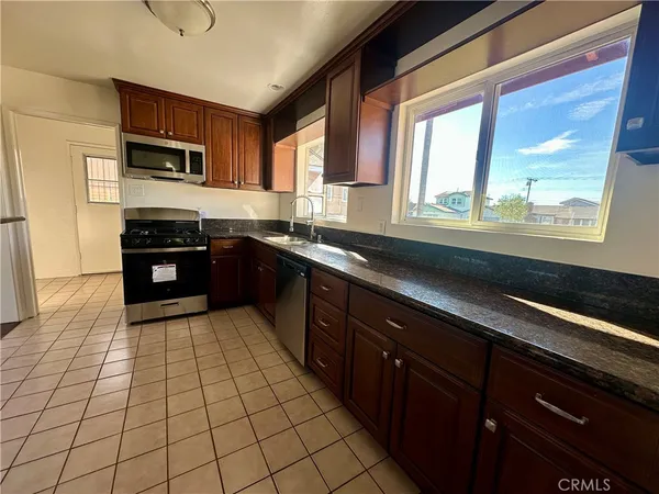 $3,900 | 5775 Trinidad Way, Buena Park, CA 90620