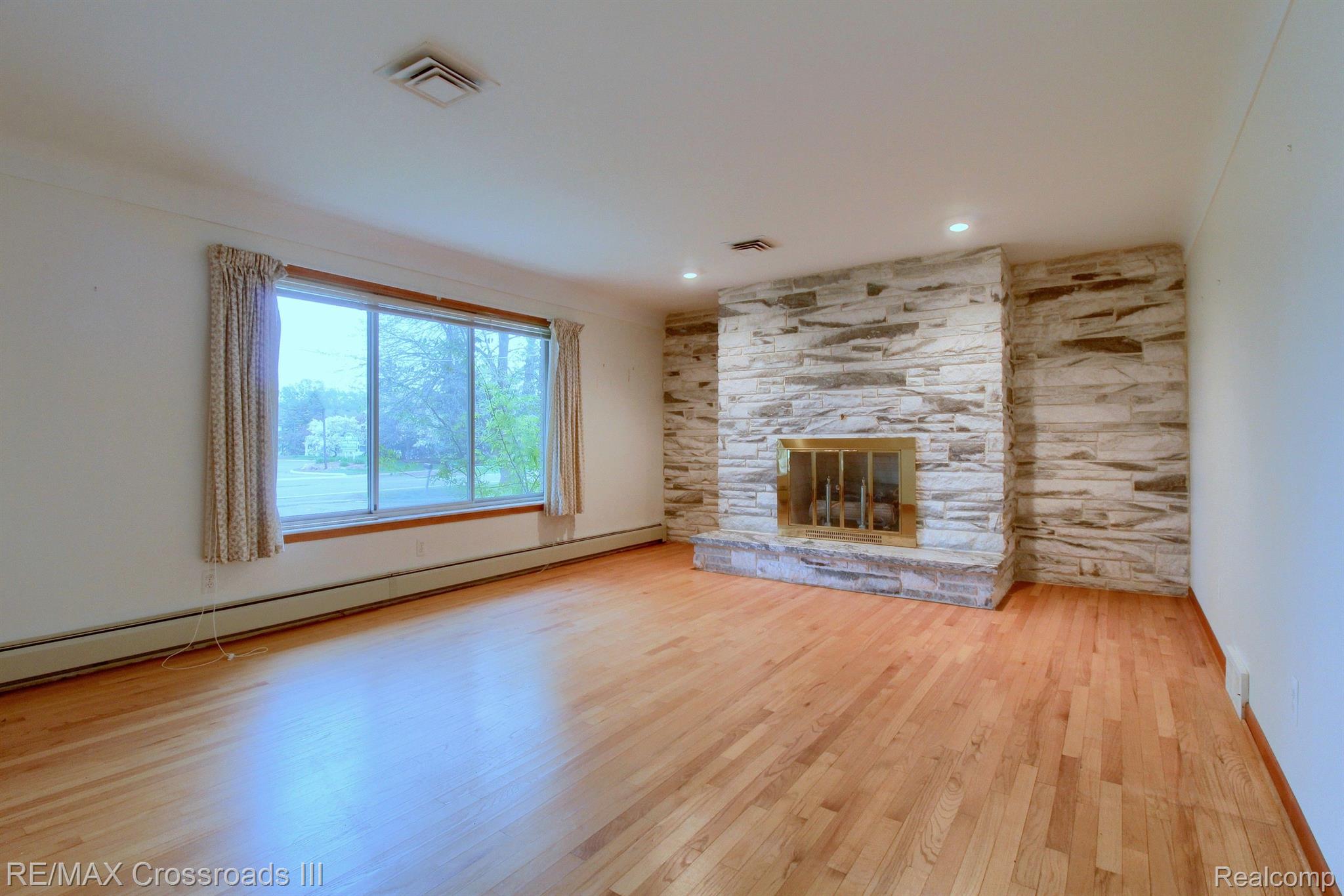 11544 Quirk Road Belleville, MI 48111 - Photo 33 of 35 Gallery Image 33
