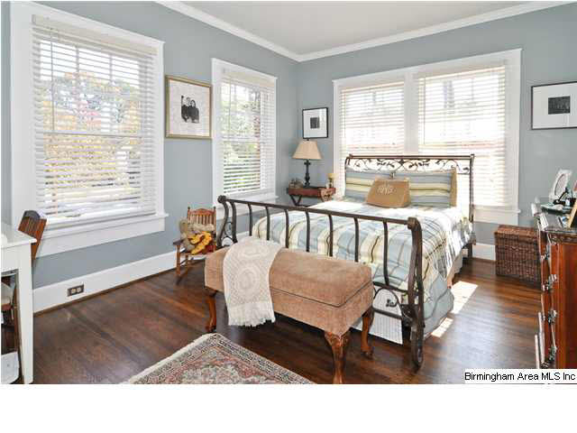 121 East Hawthorne Road Birmingham, AL 35209 - Photo 14 of 18