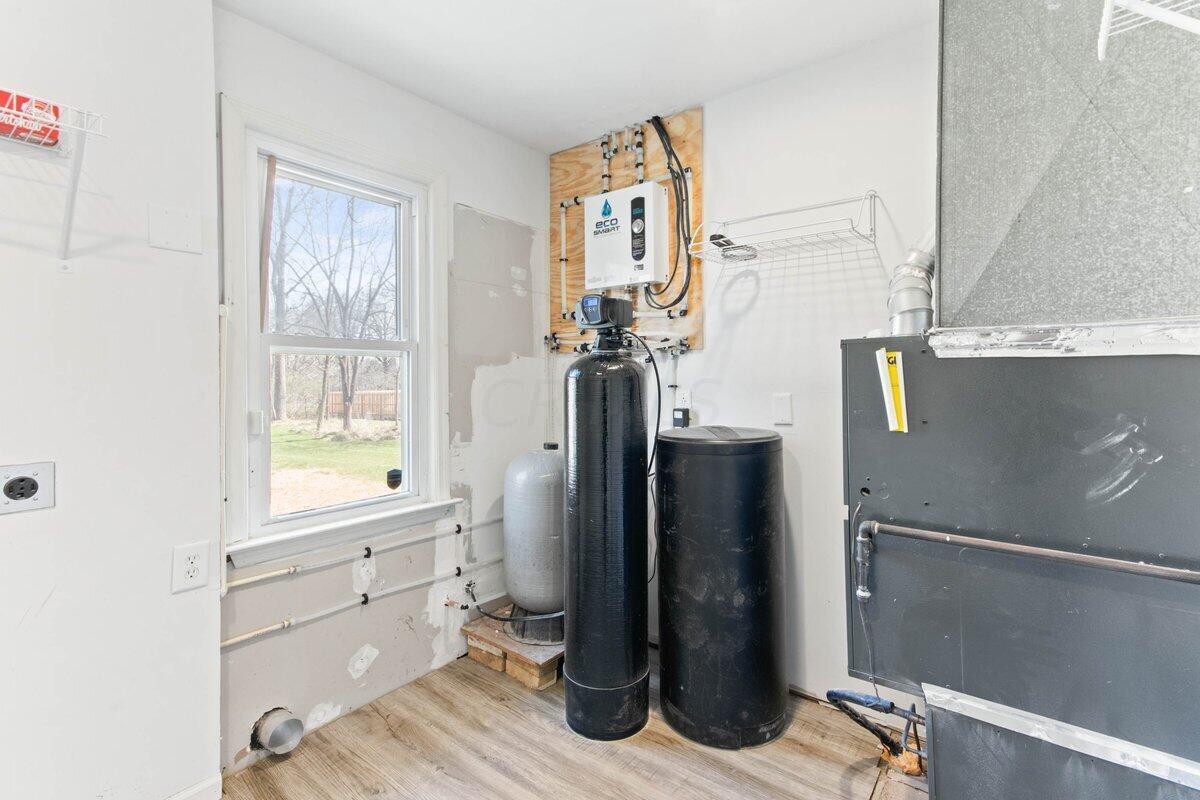 1850 Demorest Road Columbus, OH 43228 - Photo 20 of 25 Utility Room