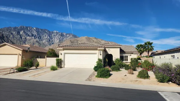 $3,100 | 3991 Mission Peak, Palm Springs, CA 92262