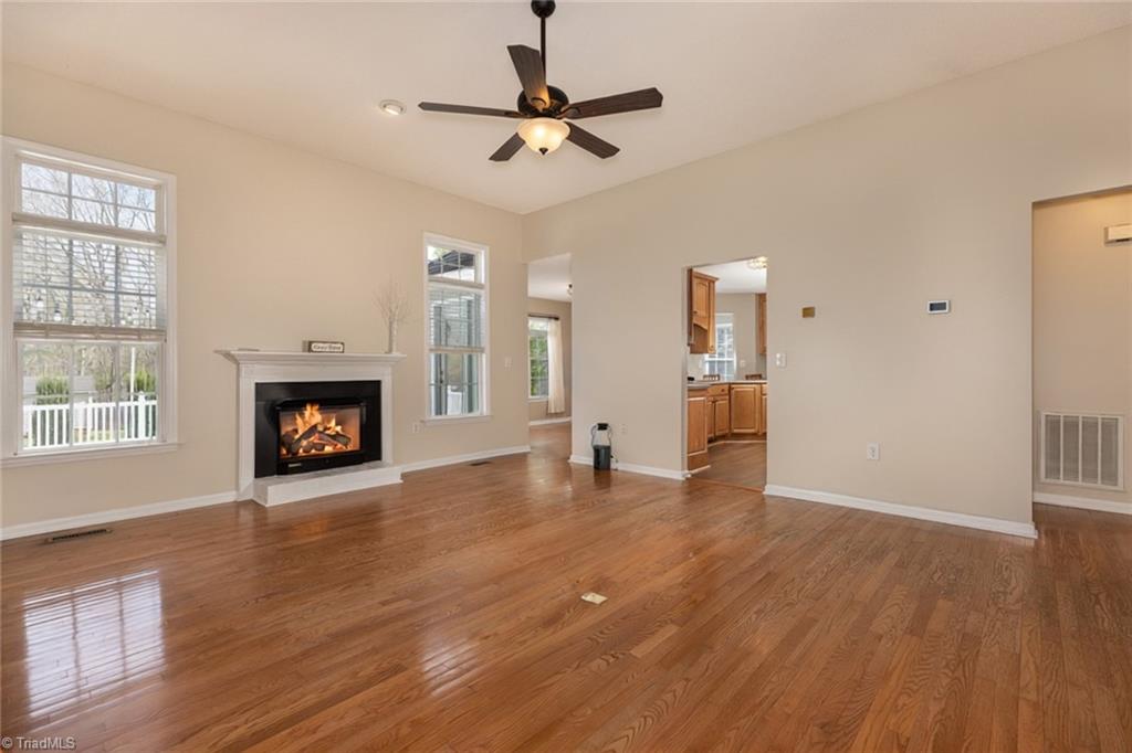 605 Paul Kennedy Road Thomasville, NC 27360 - Photo 7 of 37