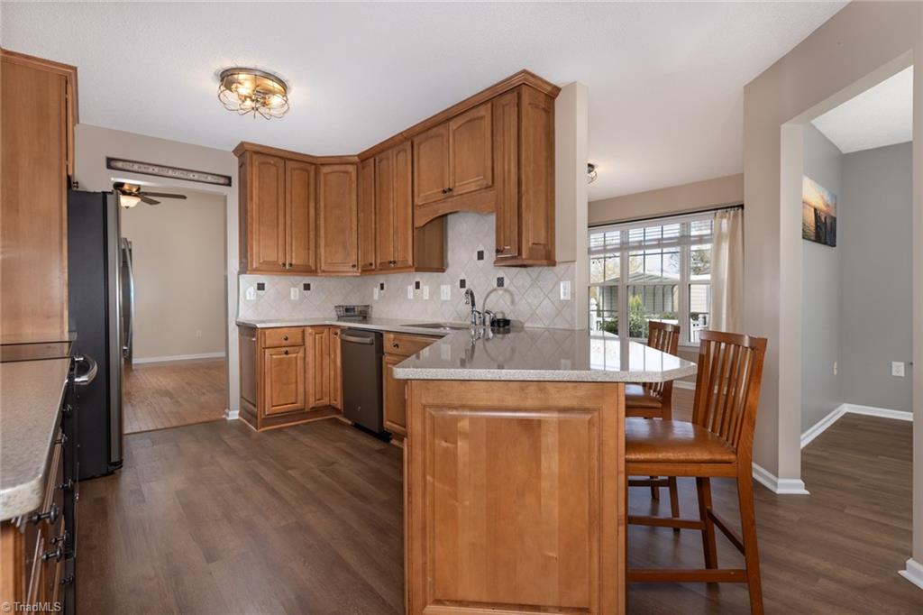 605 Paul Kennedy Road Thomasville, NC 27360 - Photo 9 of 37