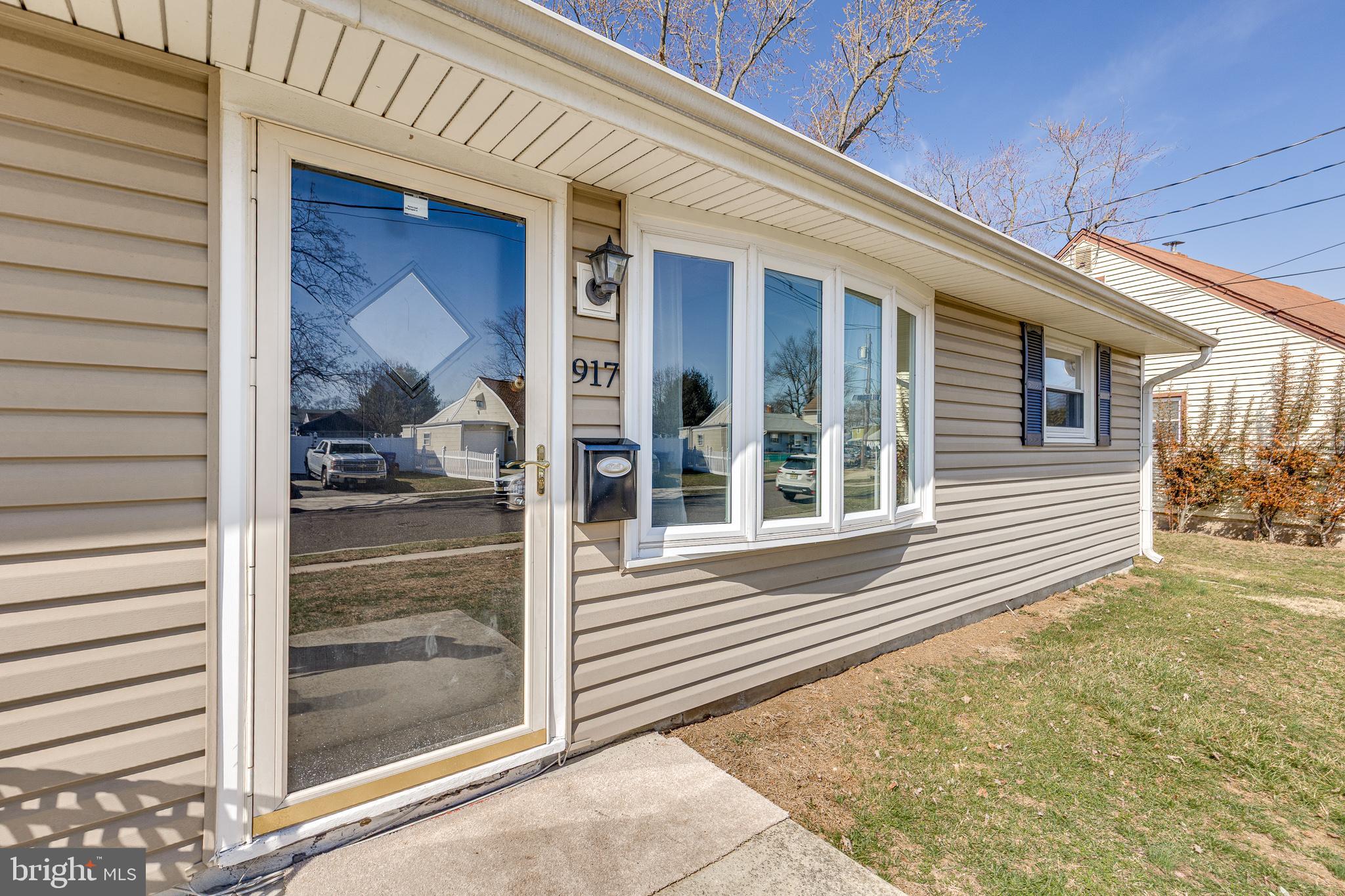 917 Rigg Road Burlington, NJ 08016 - Photo 23 of 31 close front