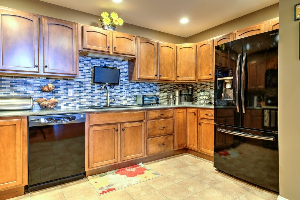 1 Tupperware Drive, Unit 226 North Smithfield, RI 02896 - Photo 10 of 25