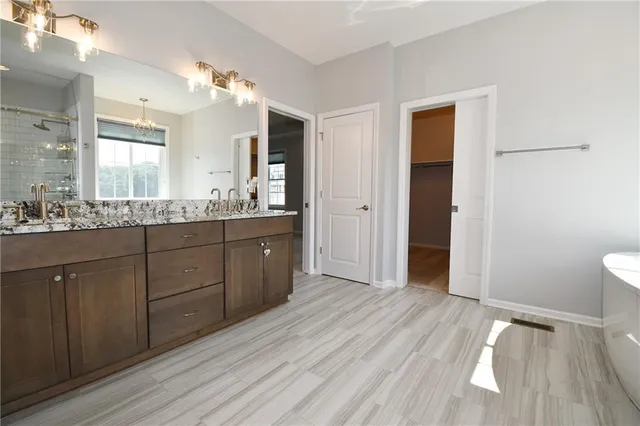 $799,900 | 408 Barons Court, Venetia, PA 15367