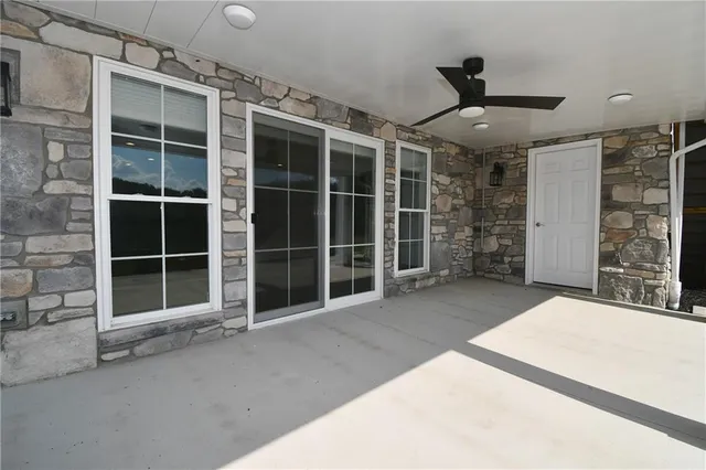 $799,900 | 408 Barons Court, Venetia, PA 15367