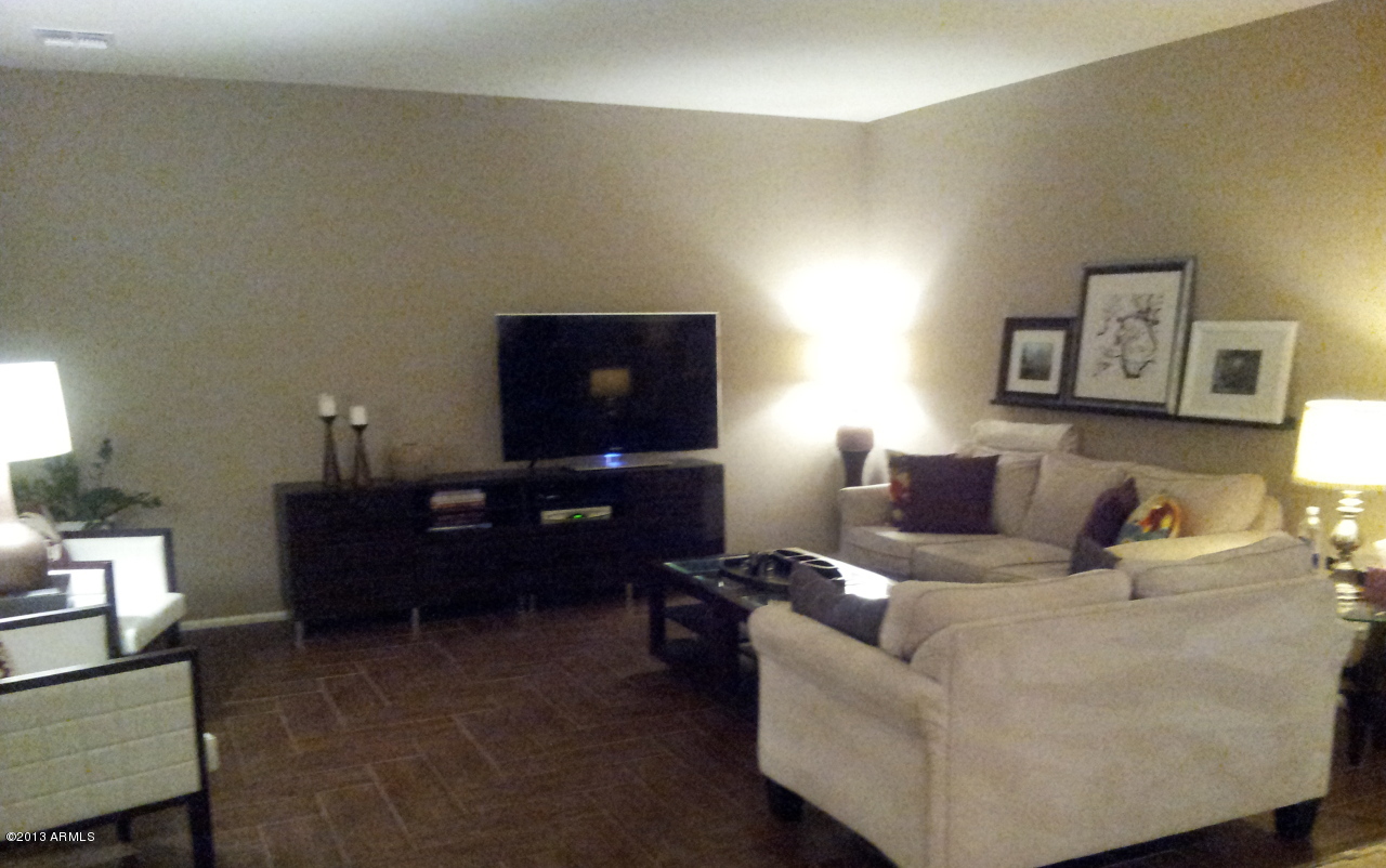 5413 West Bajada Road Phoenix, AZ 85083 - Photo 3 of 29 Great Room (1)