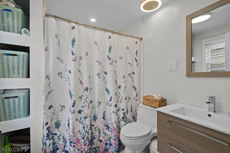 10 Arcadia Place Union, NJ 07088 - Photo 21 of 34