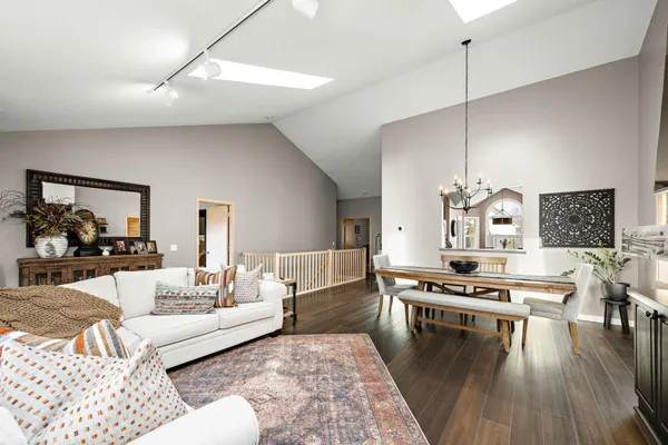 $529,900 | 2833 Wilds Lane Northwest, Prior Lake, MN 55372