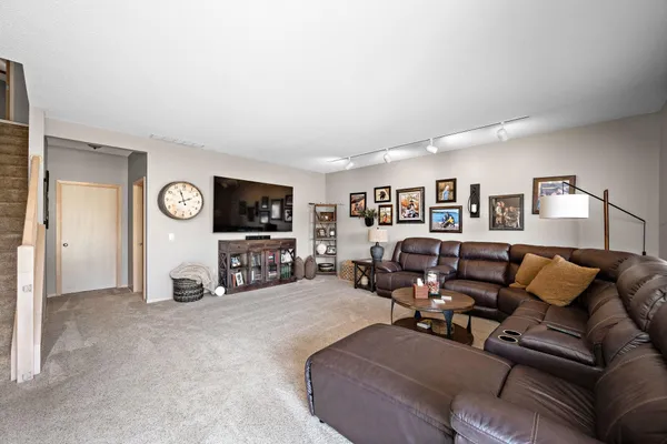 $529,900 | 2833 Wilds Lane Northwest, Prior Lake, MN 55372