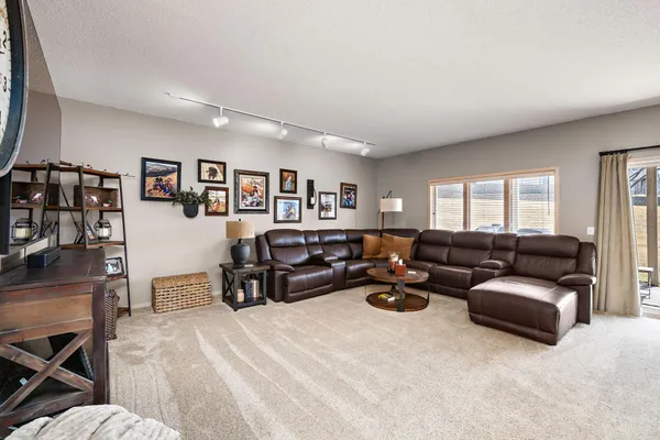 $529,900 | 2833 Wilds Lane Northwest, Prior Lake, MN 55372