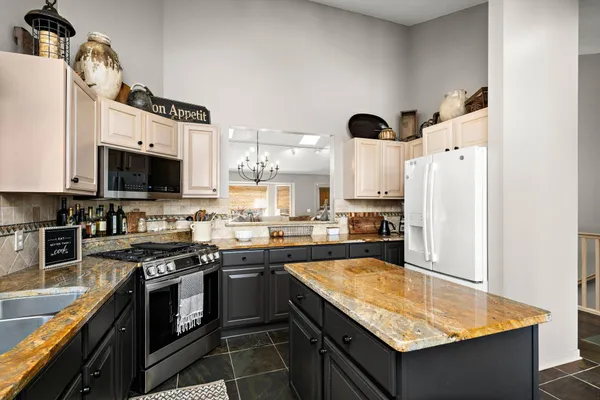 $529,900 | 2833 Wilds Lane Northwest, Prior Lake, MN 55372