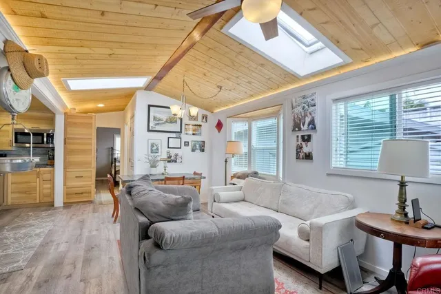 $425,000 | 123 Jasper Street, Unit 16, Encinitas, CA 92024