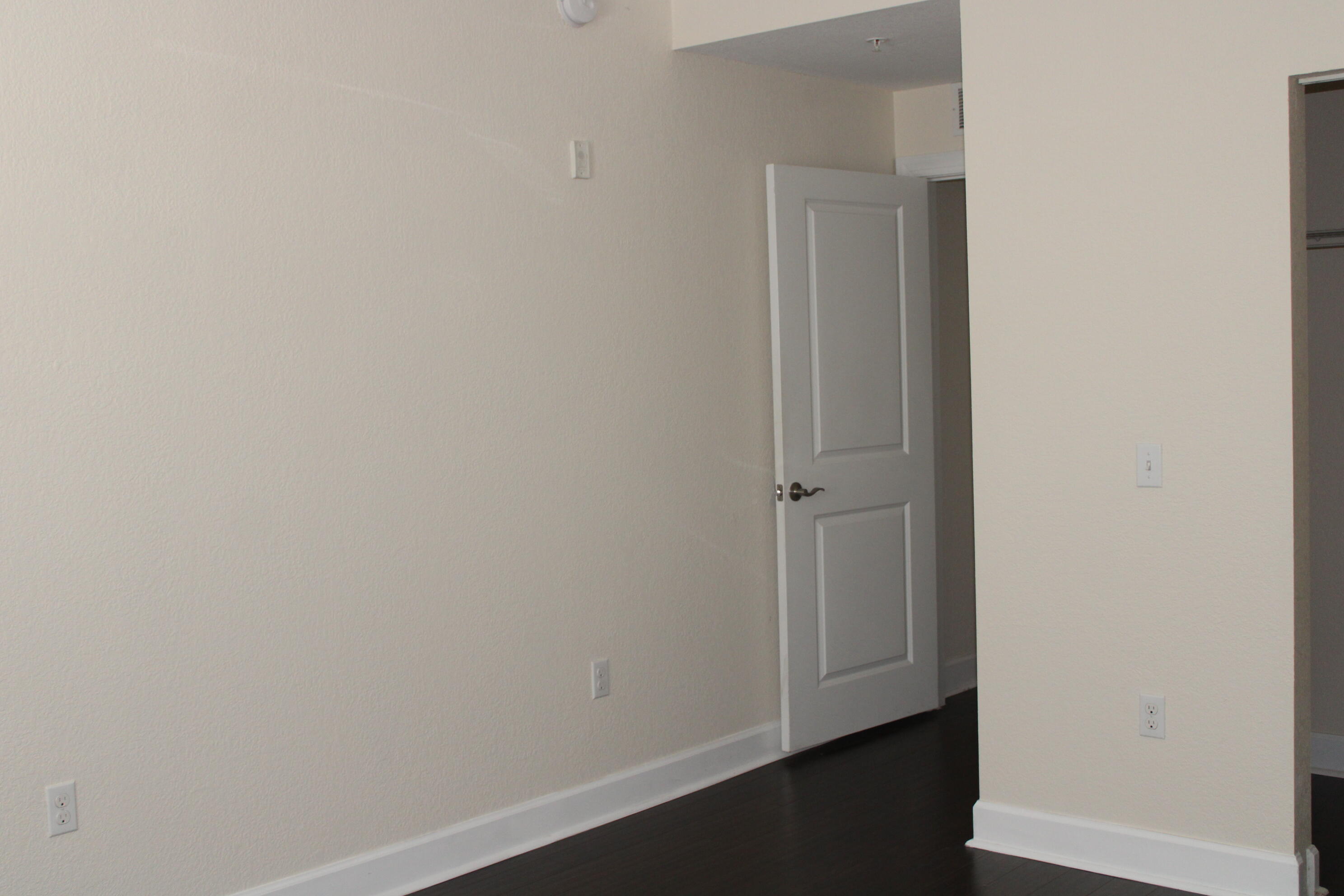 1690 Renaissance Commons Boulevard, Unit 1429 Boynton Beach, FL 33426 - Photo 13 of 23 a view of door