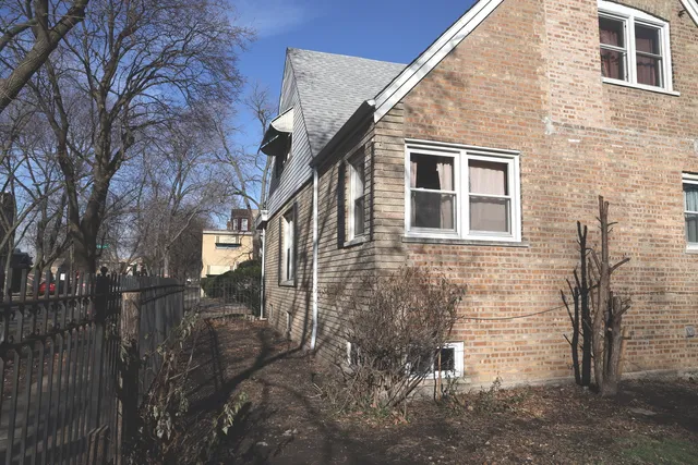 $275,000 | 937 East 84th Place, Chicago, IL 60619
