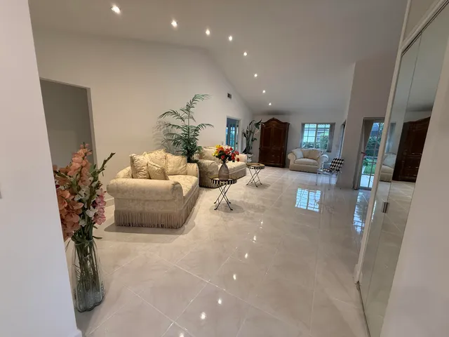 $608,900 | 6105 Via Laguna Lane, Boca Raton, FL 33433