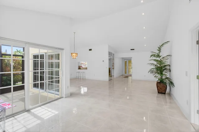 $608,900 | 6105 Via Laguna Lane, Boca Raton, FL 33433