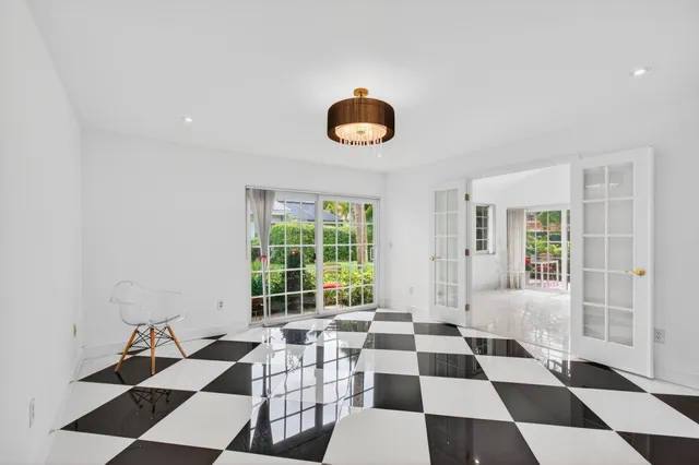 $608,900 | 6105 Via Laguna Lane, Boca Raton, FL 33433