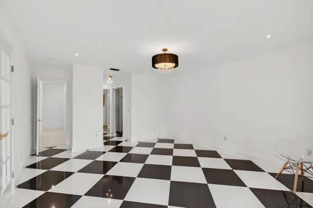 $608,900 | 6105 Via Laguna Lane, Boca Raton, FL 33433