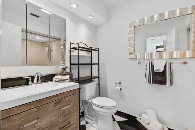 $608,900 | 6105 Via Laguna Lane, Boca Raton, FL 33433