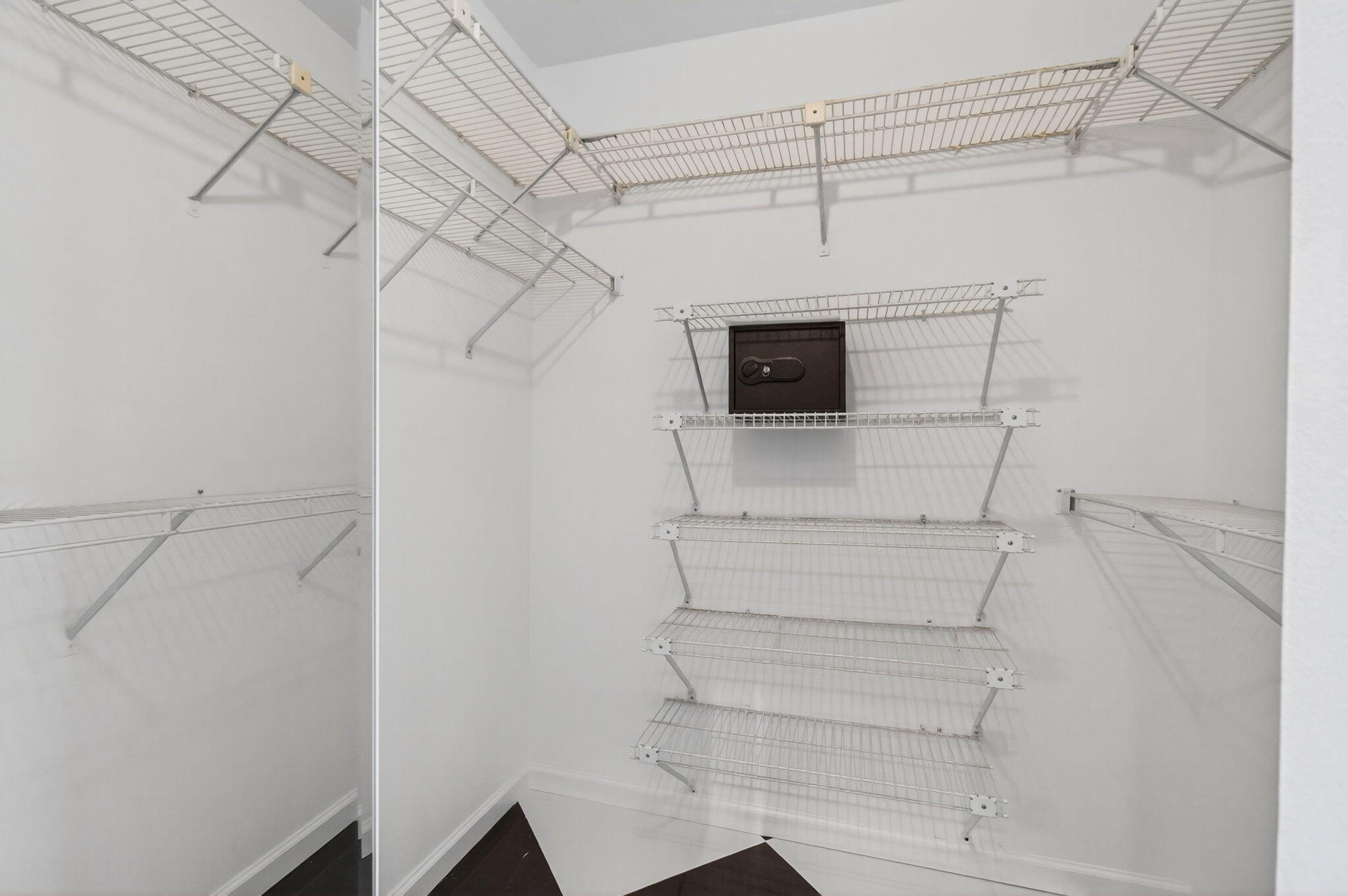 6105 Via Laguna Lane Boca Raton, FL 33433 - Photo 37 of 73 6105 VIA LAGUNA LN, 3/2/ CORNER VILLA