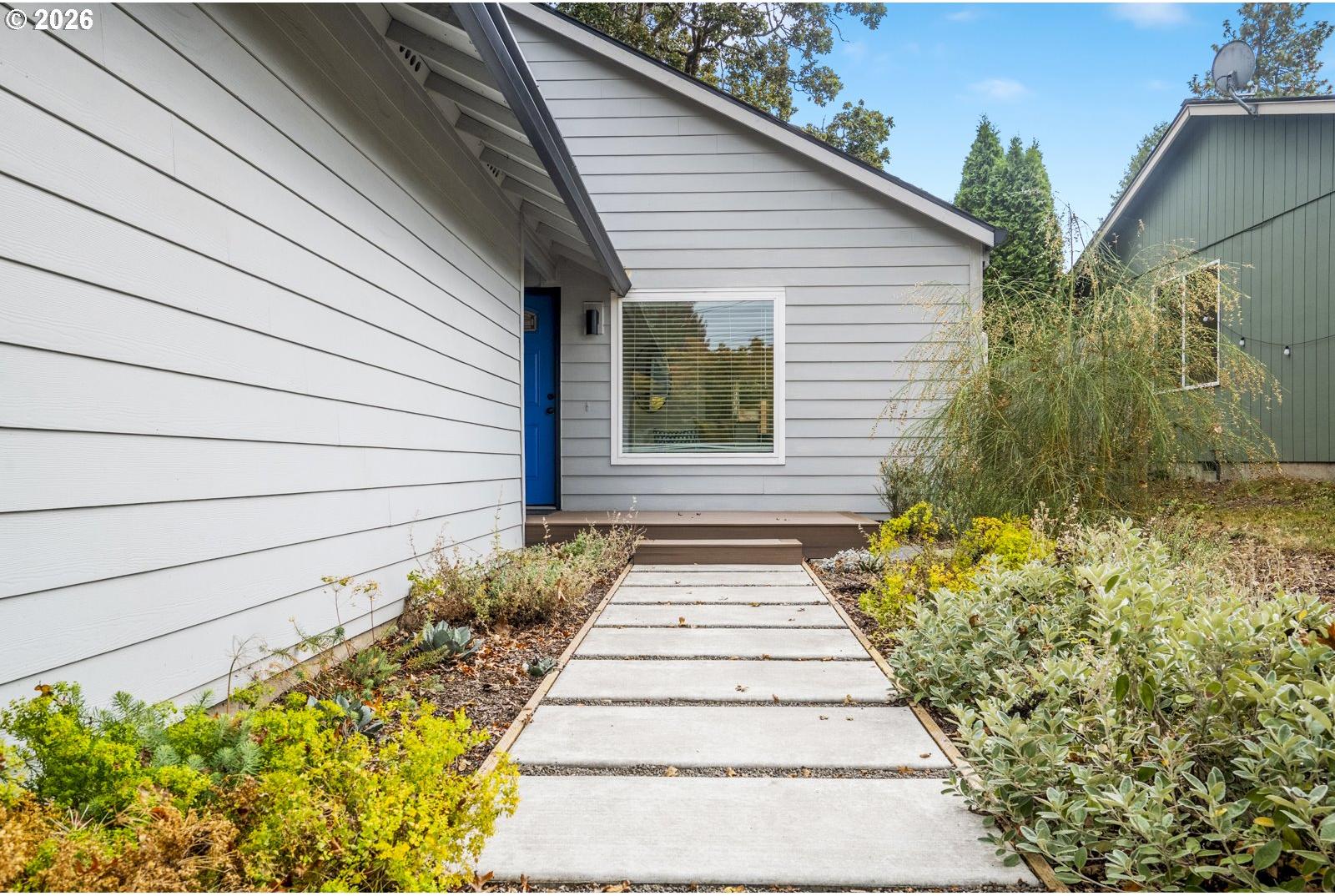 10946 Southwest 65th Avenue Portland, OR 97219 - Photo 6 of 48 Gallery Image 6
