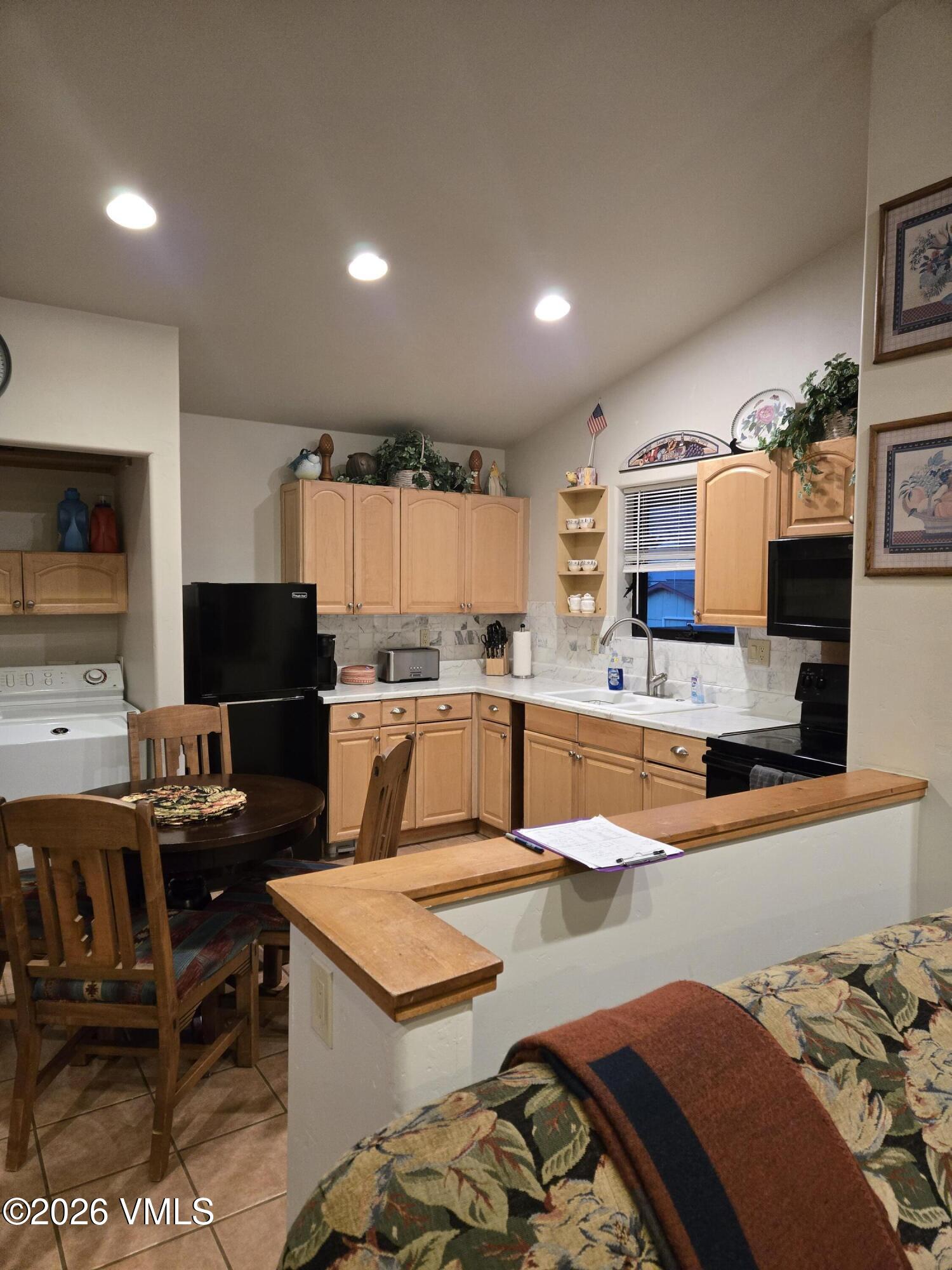 344 Capitol Street Eagle, CO 81631 - Photo 45 of 47 20251217_165637