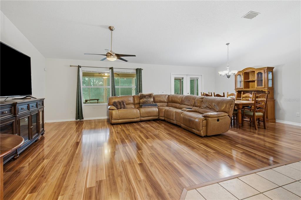 16723 Southeast 173rd Terrace Road Weirsdale, FL 32195 - Photo 4 of 43